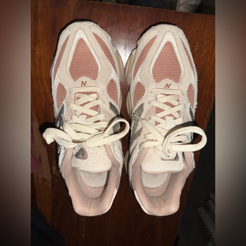 New Balance 9060 Women's Blush and Cream Sneakers